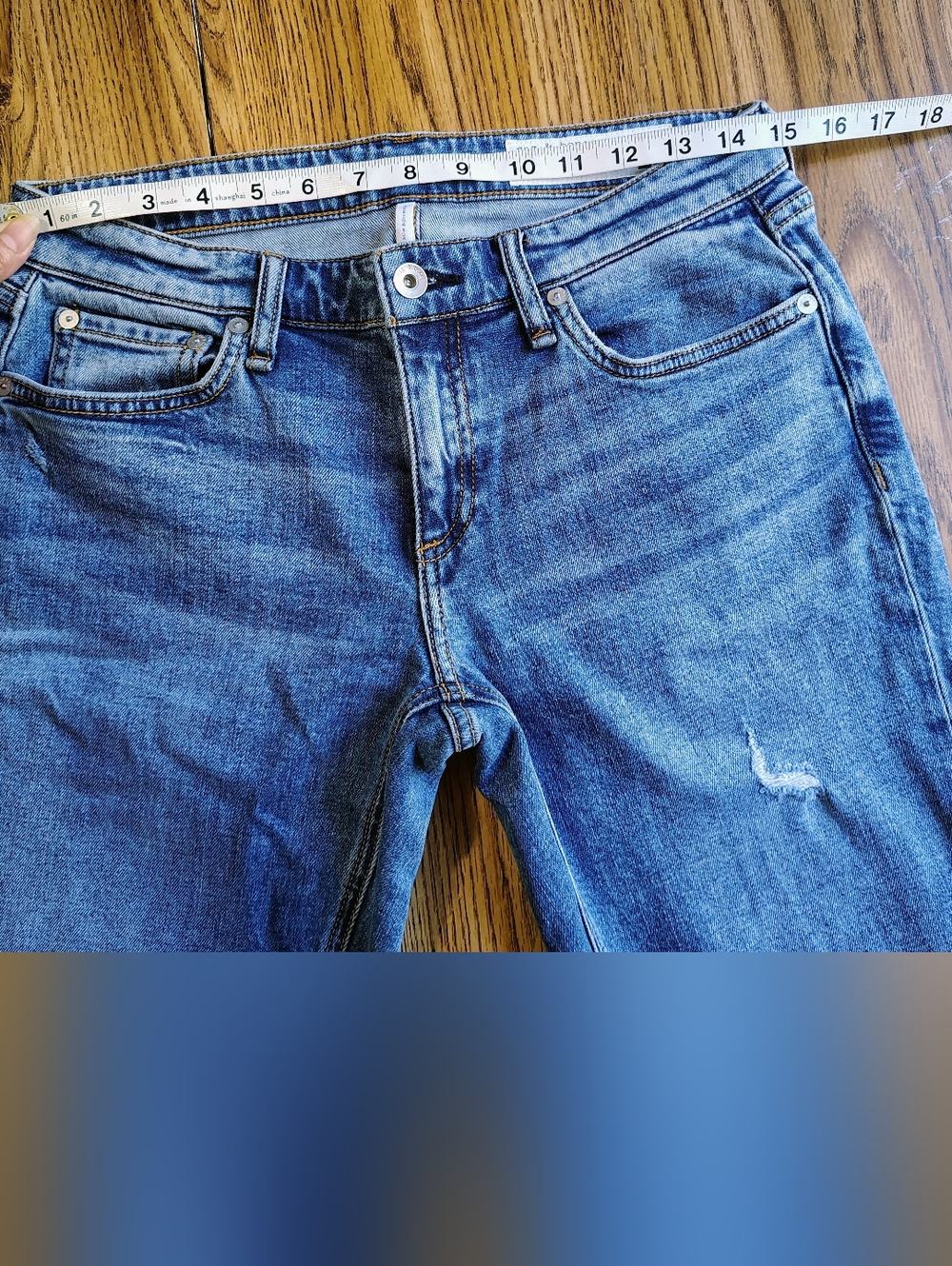 Rag & Bone Dre Low Rise Slim Boyfriend Jeans Women's Medium Blue River sz 26. - Picture 11 of 16